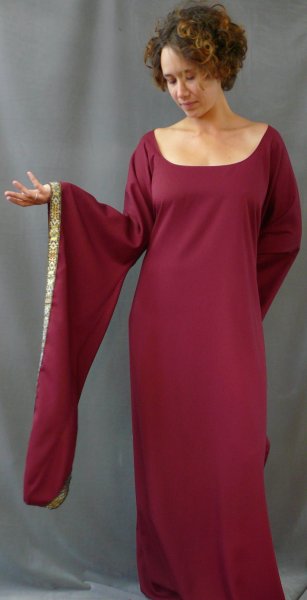 burgundy wine 12th century gown