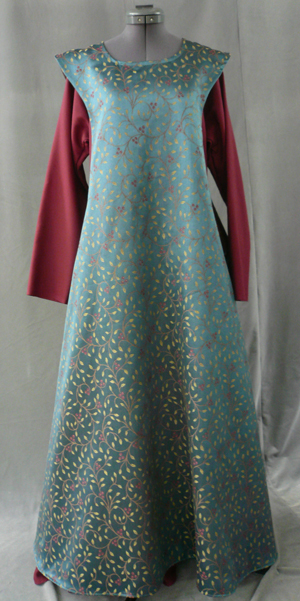 Sideless Surcoat (Surcote)