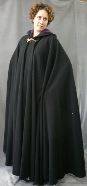 1425: heathered black wool cloak