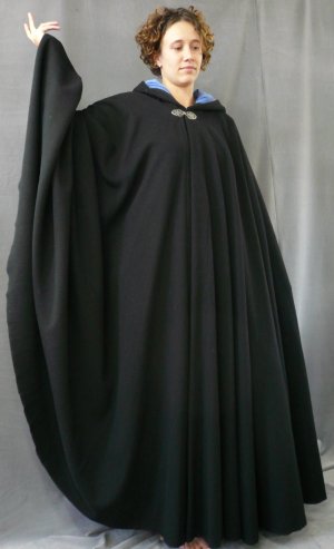 1427: heathered black wool cloak