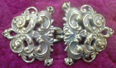 bronze florentine clasp