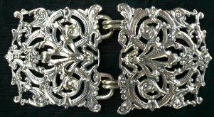 bronze roccille square clasp