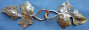 Ivy, Curly - J-Hook