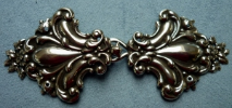 Floral Fleur de Lis - Silvertone
