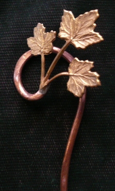 Triple Ivy leaf hairstick