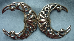 Filigree Crescent - Silvertone