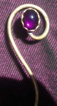 Spiral with stone hairstick