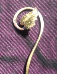 Ivy leaf hairstick