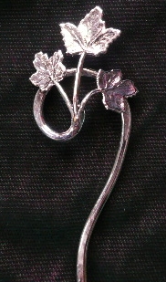 Triple Ivy leaf hairstick